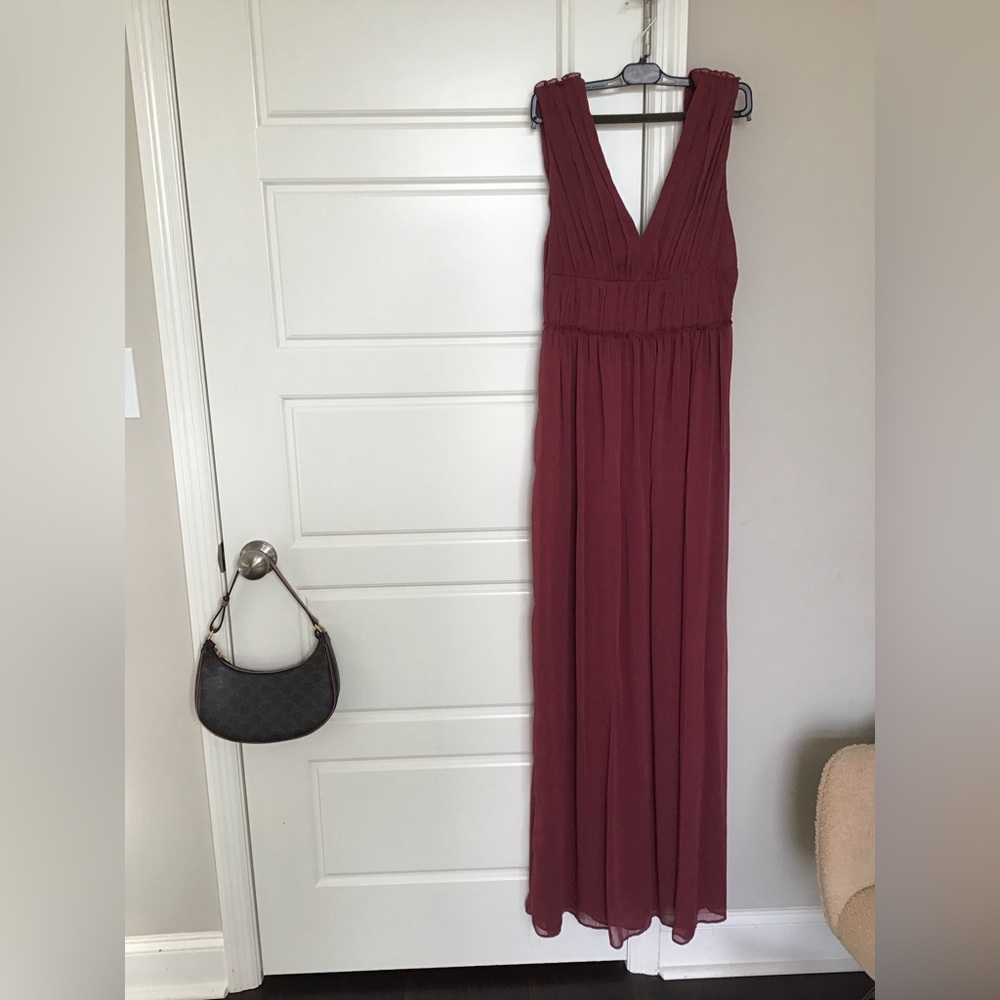 Burgundy max dress from Mango Suit.